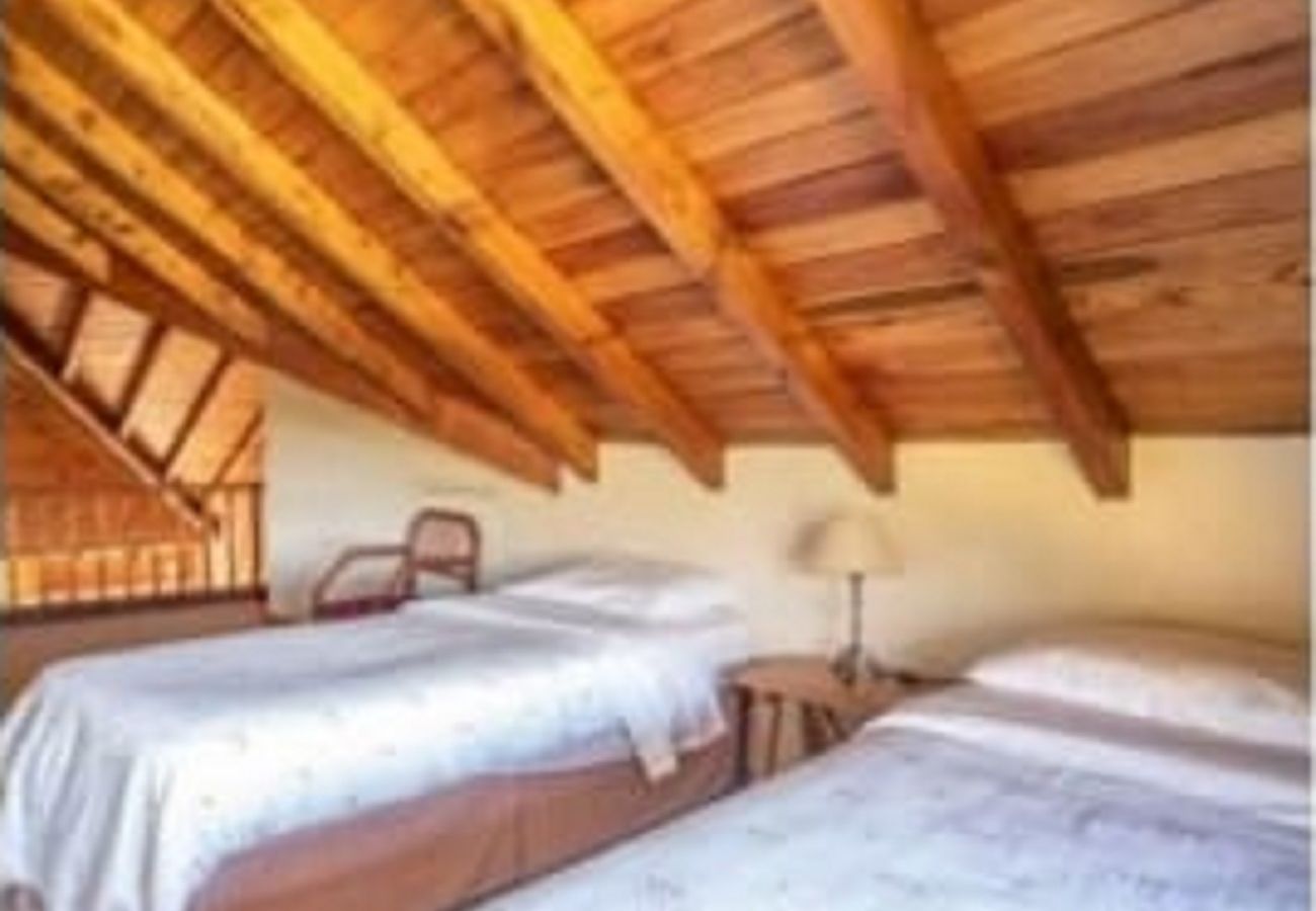 Bungalow en San Carlos de Bariloche - 02/4PAX ARE54 H3