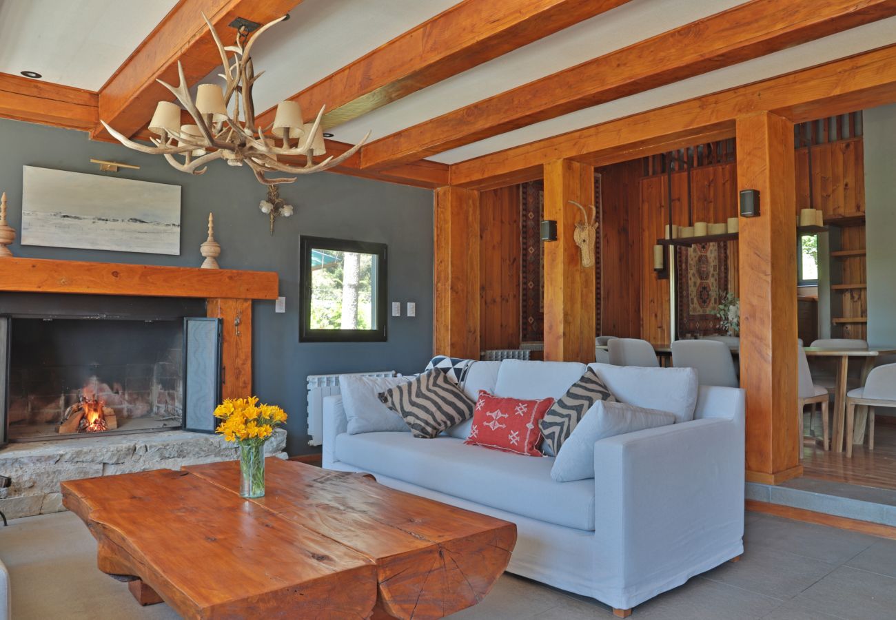 Casa en San Carlos de Bariloche - 06/10PAX HUAPI49C N15