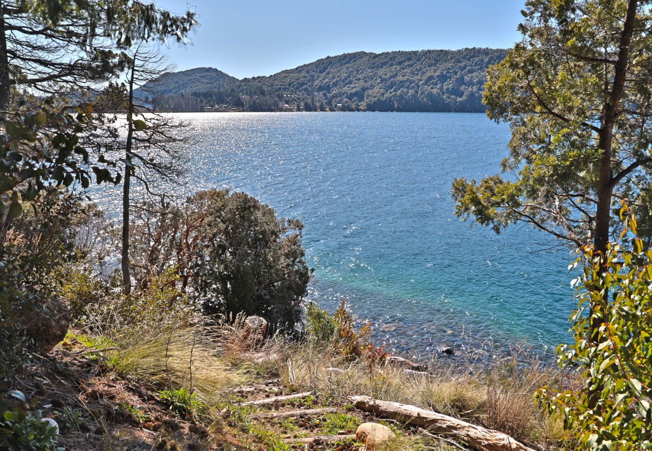 Casa en San Carlos de Bariloche - 06/10PAX HUAPI49C N15