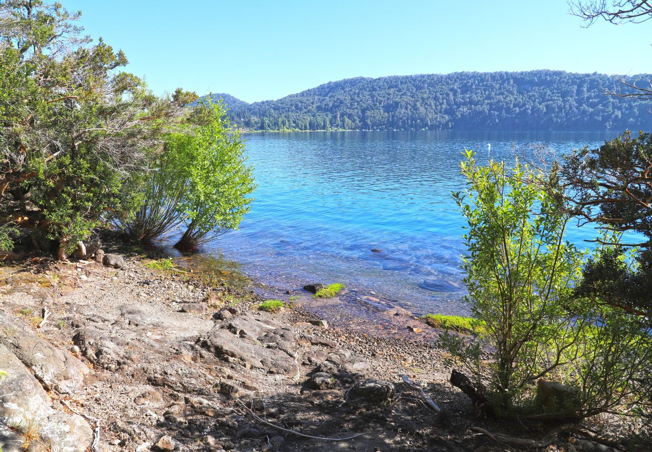 Casa en San Carlos de Bariloche - 06/10PAX HUAPI49C N15
