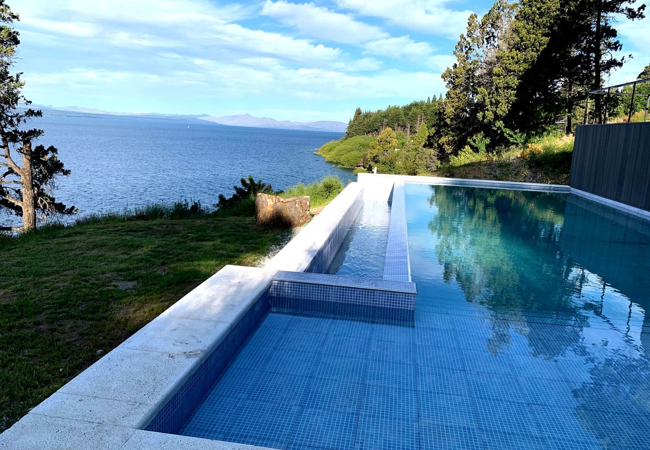 Apartamento en San Carlos de Bariloche - 06PAX HUAPI43C FLOR
