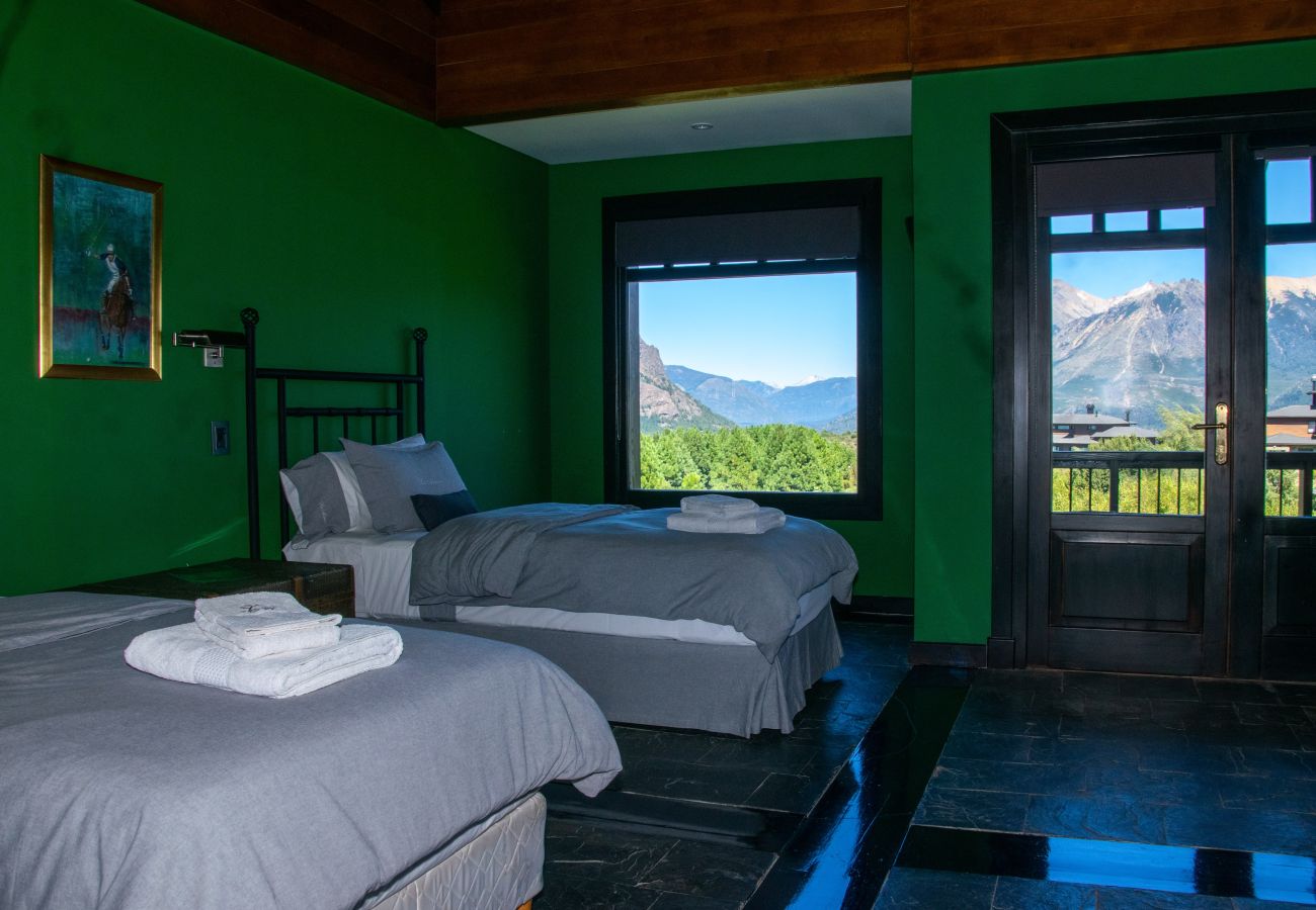 Casa en San Carlos de Bariloche - 18/20PAX ARE09 MAI