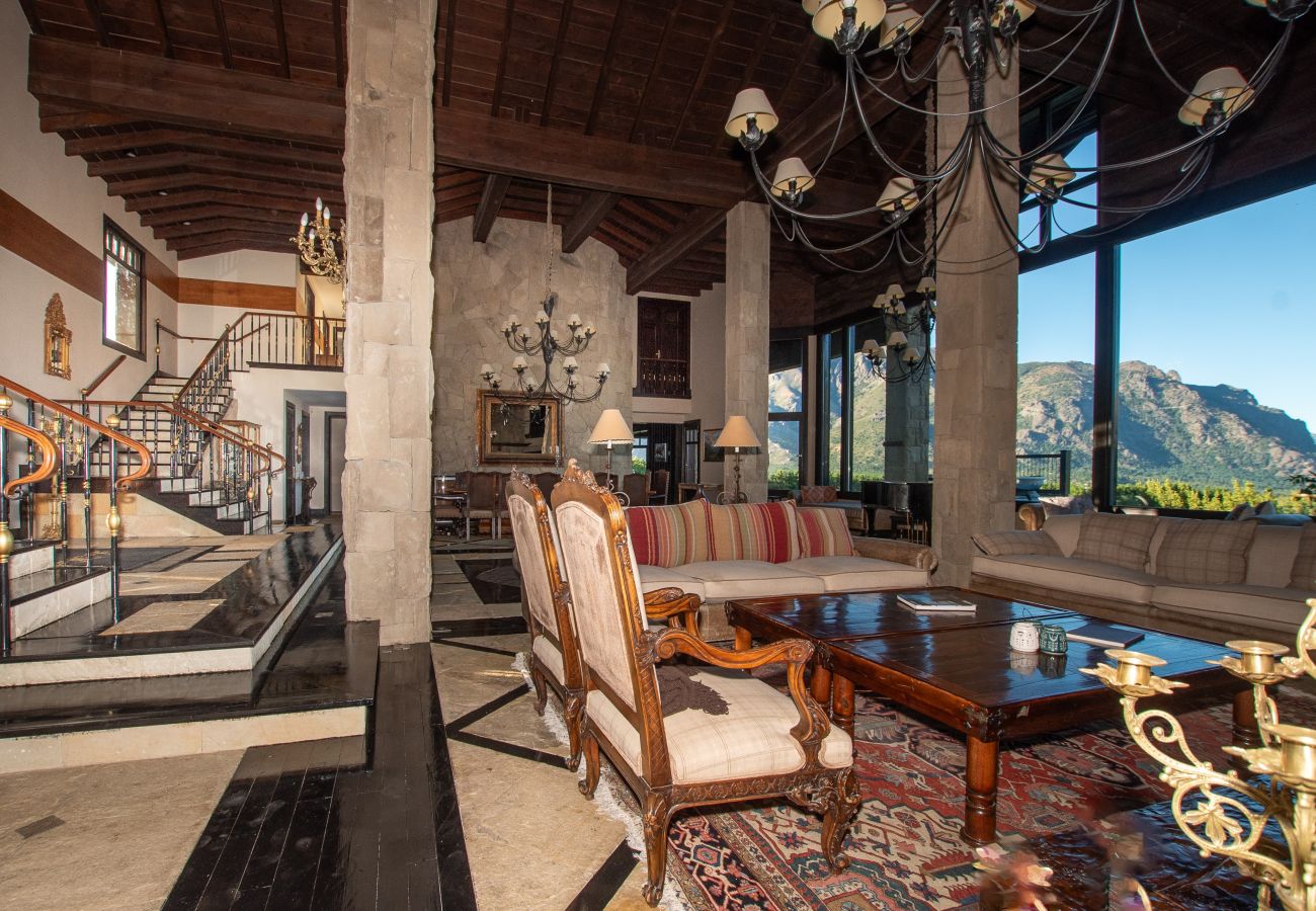 Casa en San Carlos de Bariloche - 18/20PAX ARE09 MAI