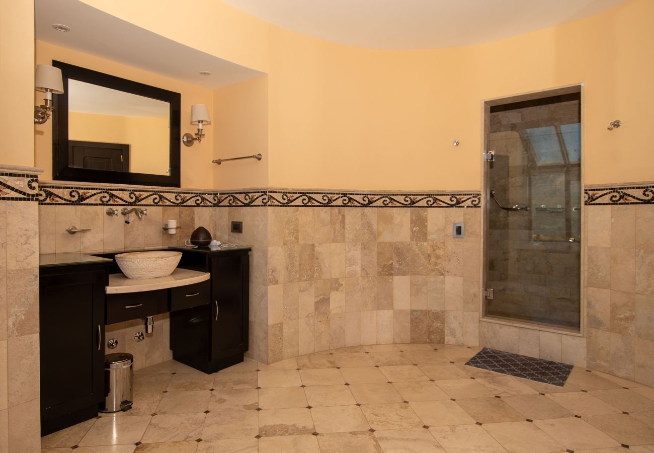 Casa en San Carlos de Bariloche - 18/20PAX ARE09 MAI