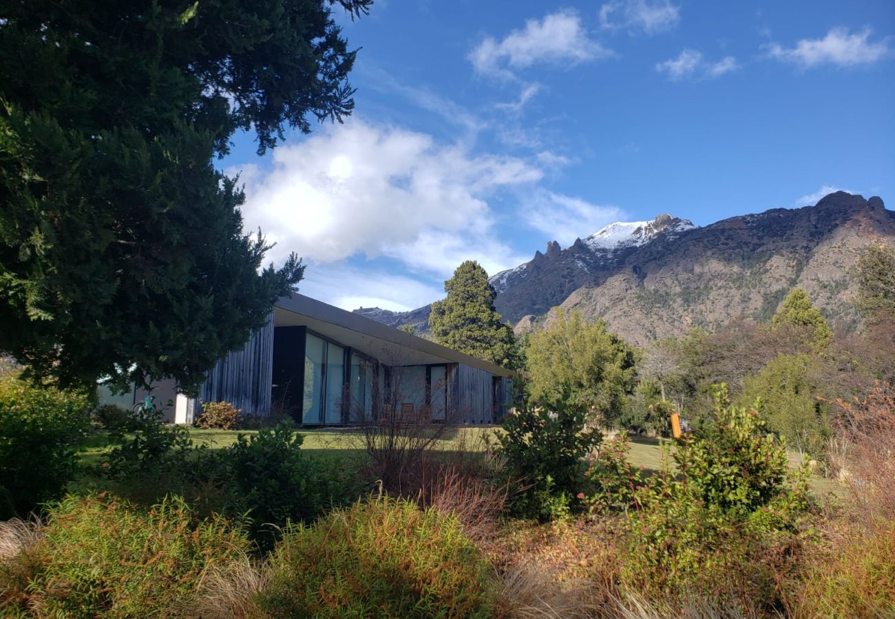 Casa en San Carlos de Bariloche - 06PAX ARE59 SOFI SS