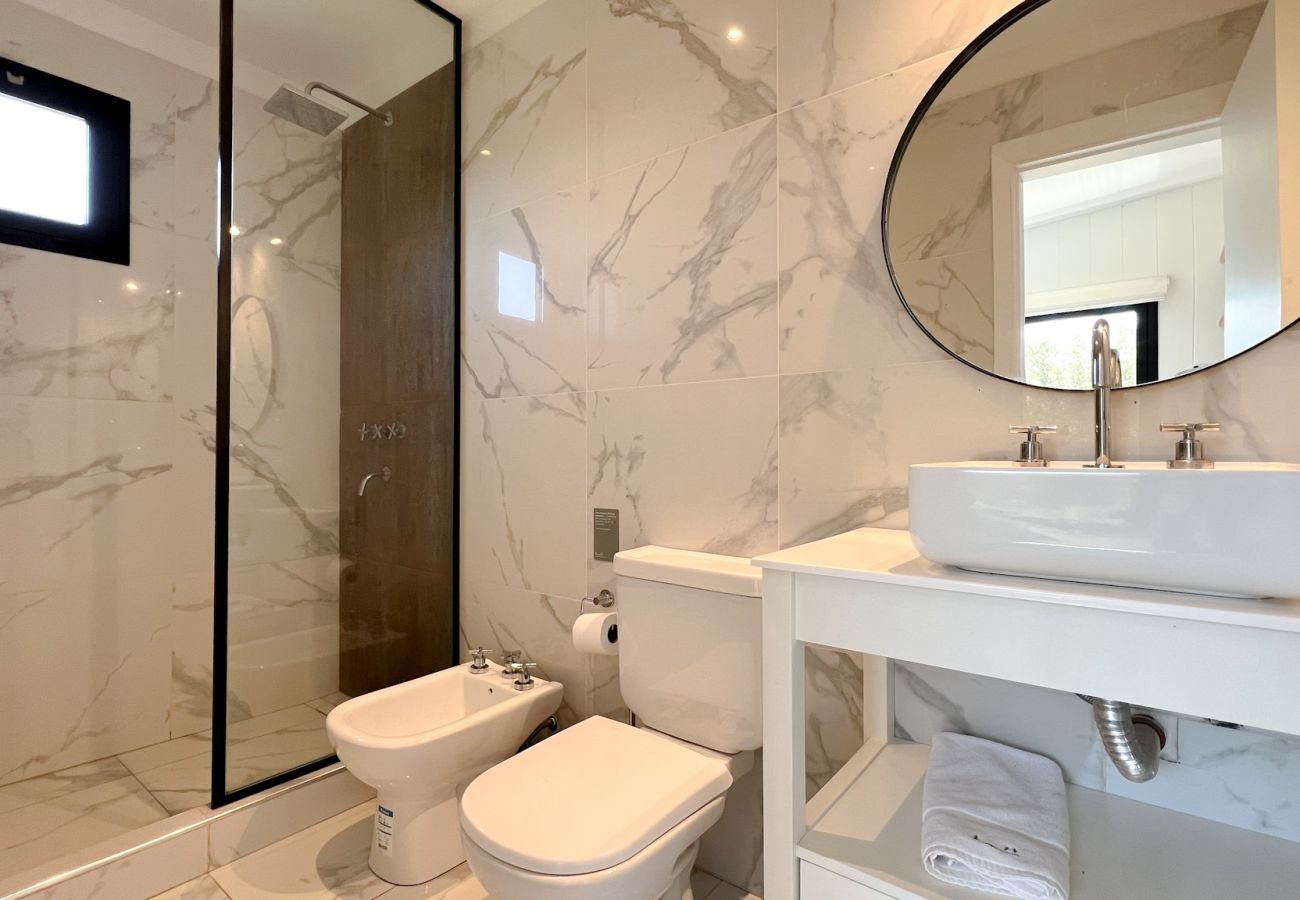 Casa en Chapadmalal - Land Houses | Casa Molino | Hola Sur