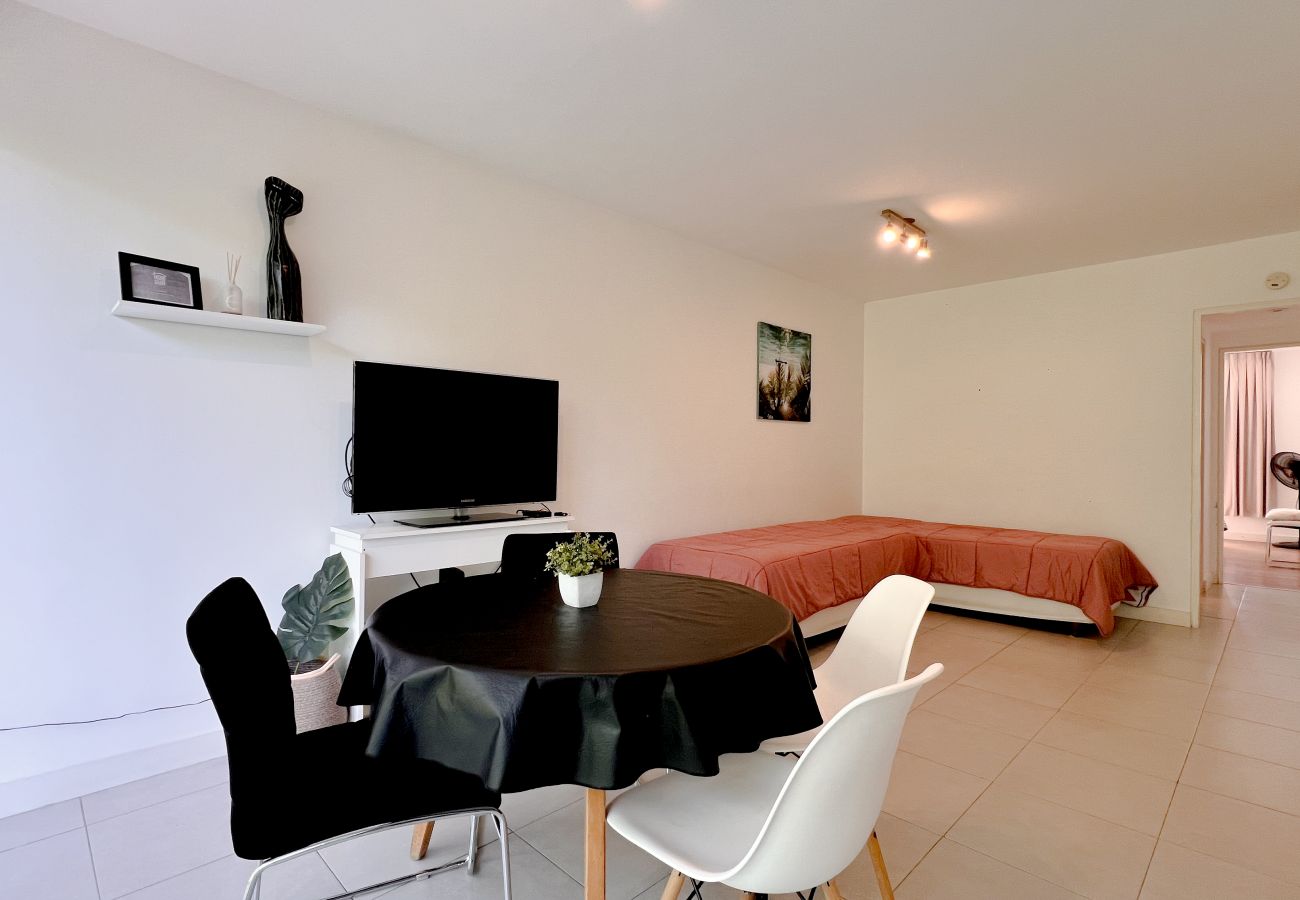 Apartamento en Mar Del Plata - Plaza verde | Depto Al - A | Hola Sur