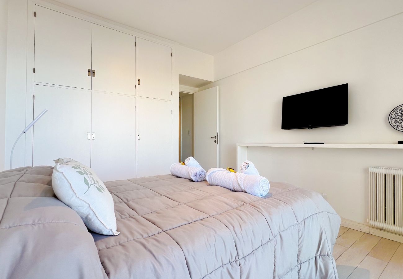Apartamento en Mar Del Plata - Maral 44 3B | Depto Varese | Hola Sur