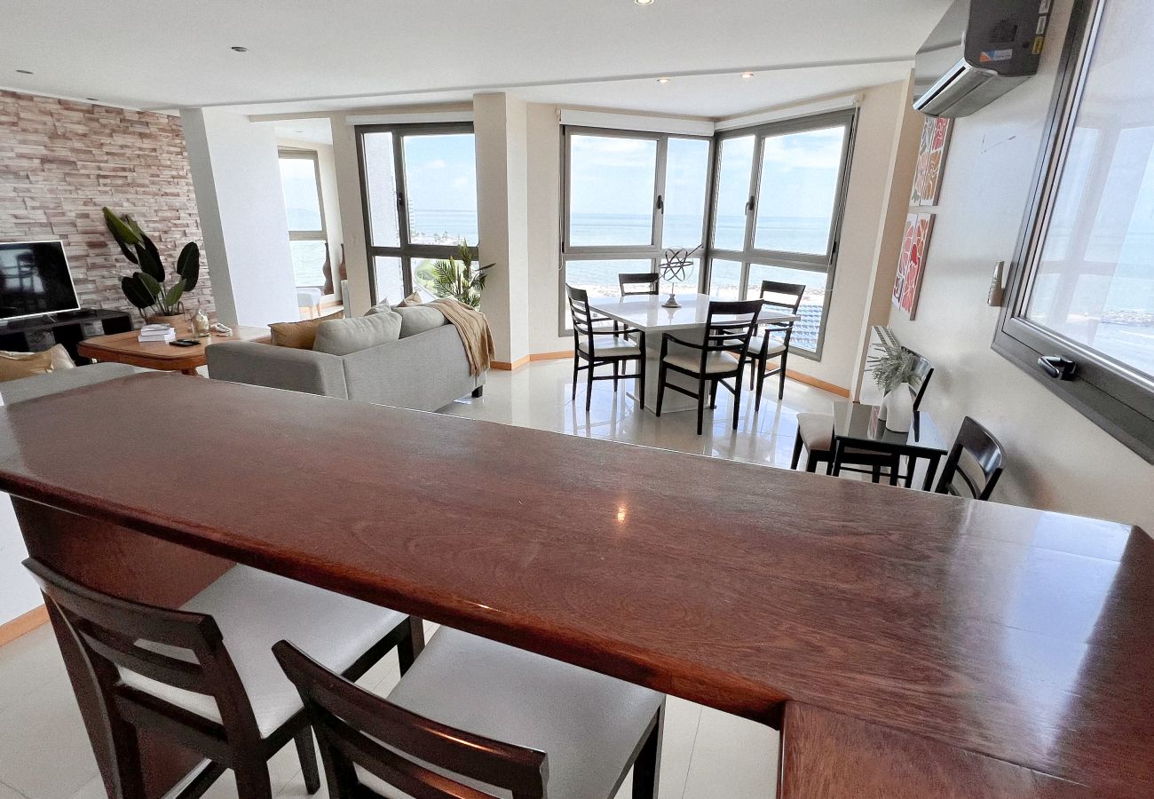 Apartamento en Mar Del Plata - Soñar mirando el mar | Depto Falucho | Hola Sur