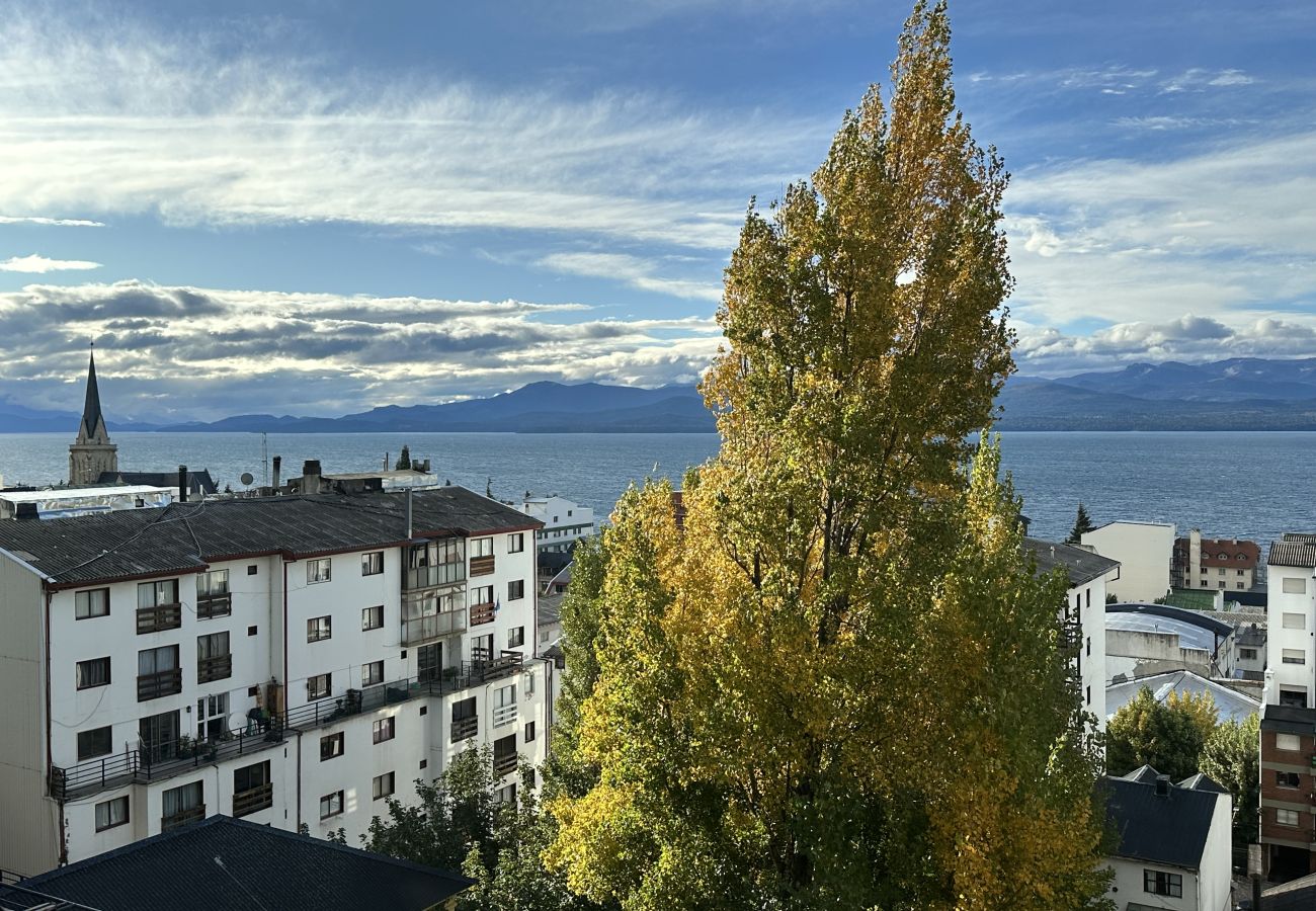 Estudio en San Carlos de Bariloche - Grinly with lake view & parking
