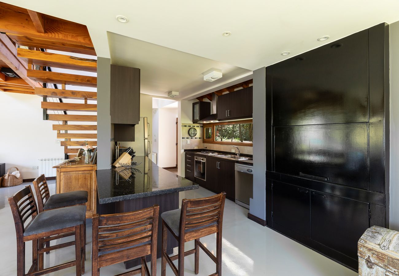 Casa en San Carlos de Bariloche - Beautiful lakefront house in Bariloche