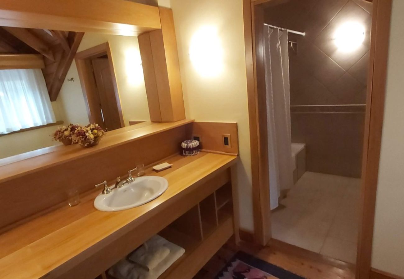 Casa en San Carlos de Bariloche - 10/12PAX ARE63 CRISTIAN