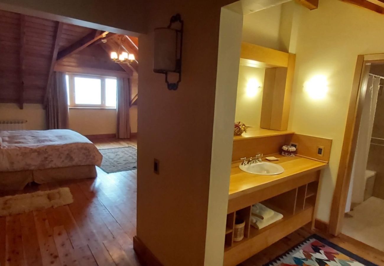 Casa en San Carlos de Bariloche - 10/12PAX ARE63 CRISTIAN