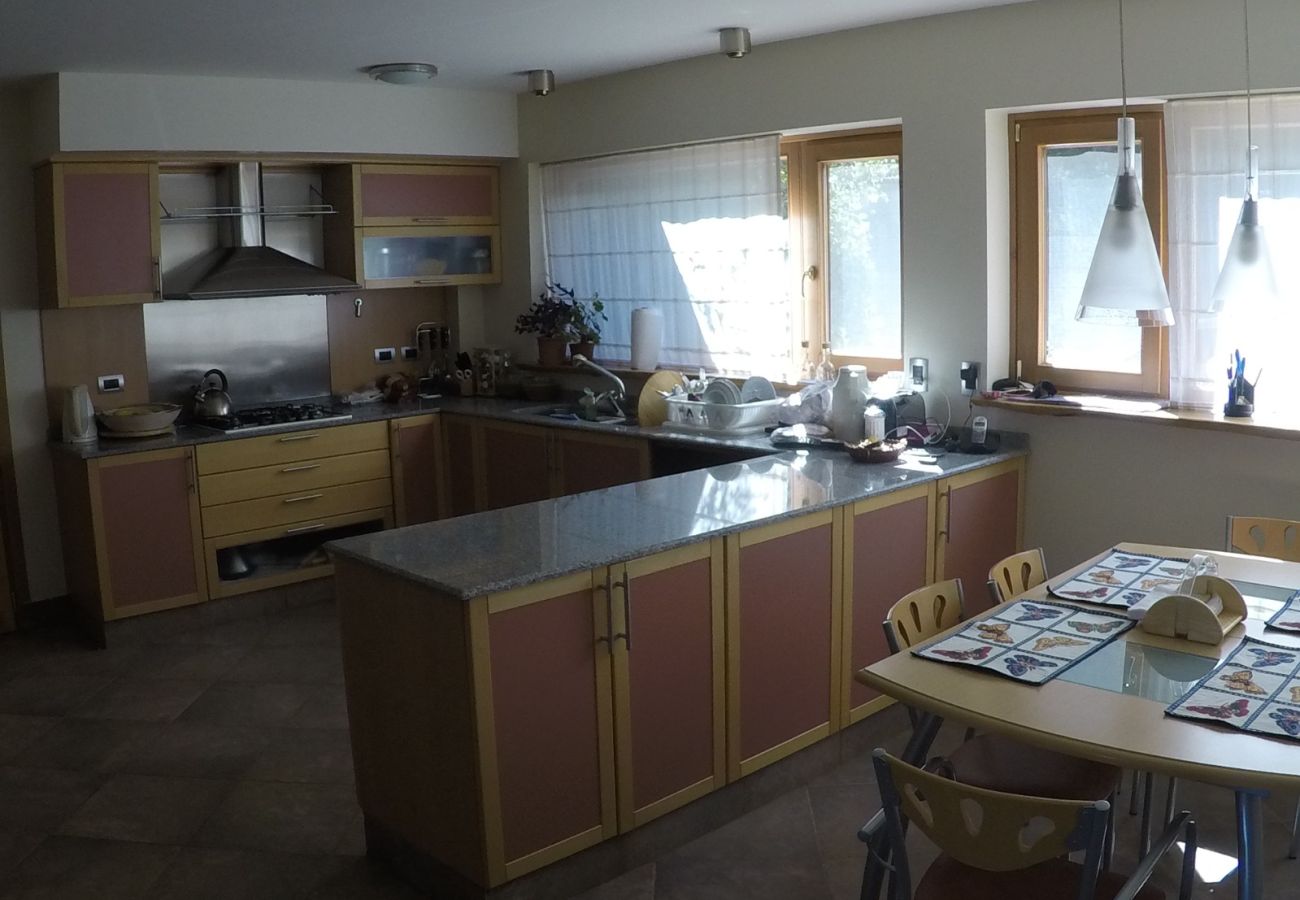 Casa en San Carlos de Bariloche - 10/12PAX ARE63 CRISTIAN