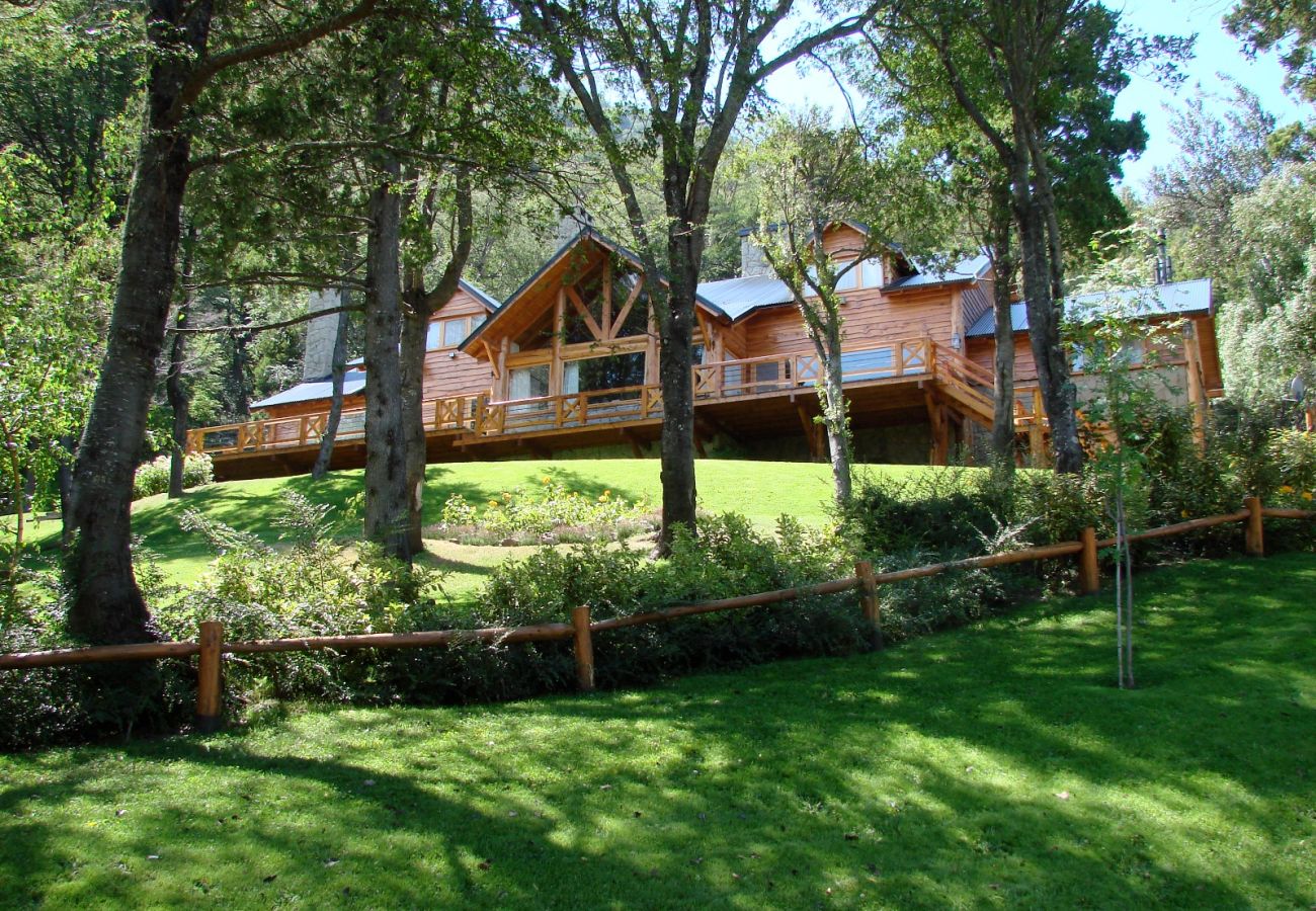 Casa en San Carlos de Bariloche - 10/12PAX ARE63 CRISTIAN