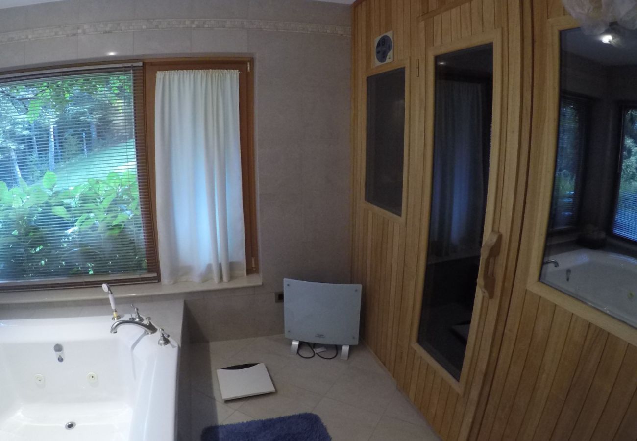 Casa en San Carlos de Bariloche - 10/12PAX ARE63 CRISTIAN