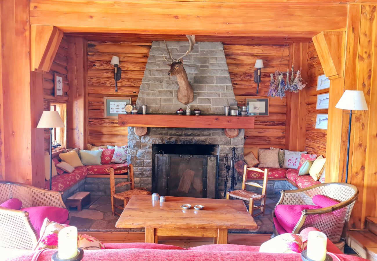 Casa en San Carlos de Bariloche - Beautiful house in Llao Llao, Bariloche