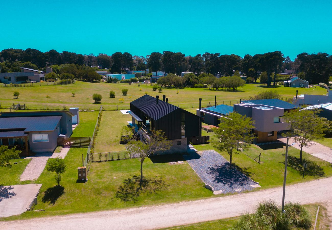 Casa en Chapadmalal - Estación Chapa | Casa Agustina | Hola Sur