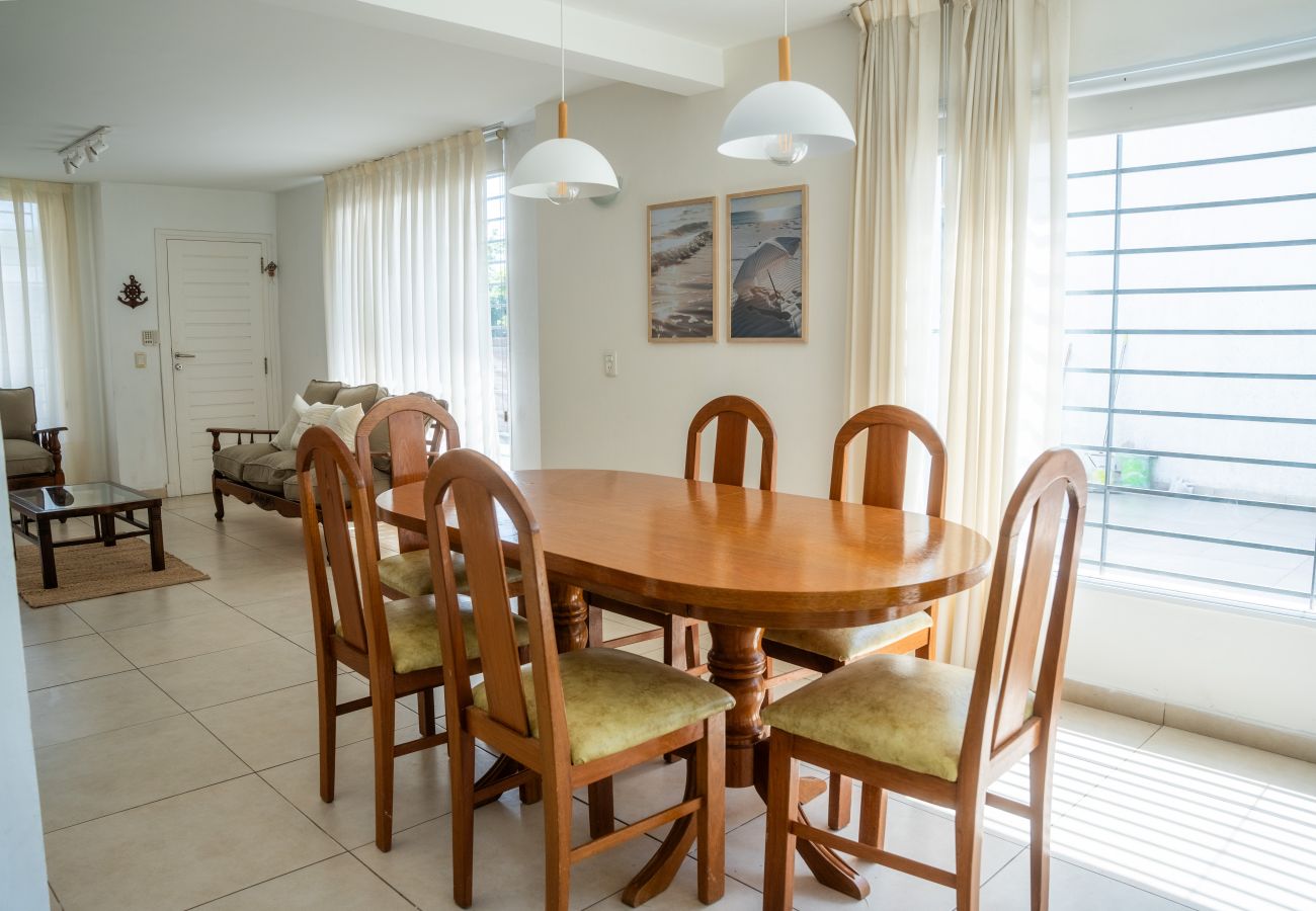 Casa en Mar Del Plata - Escape en Mogotes | Casa Francisco | Hola Sur