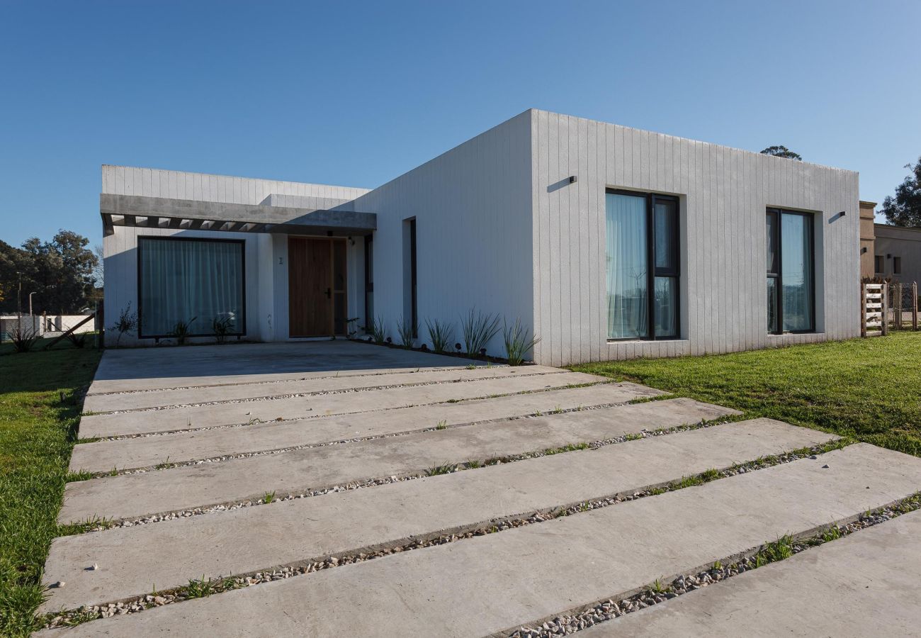 Casa en Mar Del Plata - Retiro Costero | Casa Pedro | Hola Sur