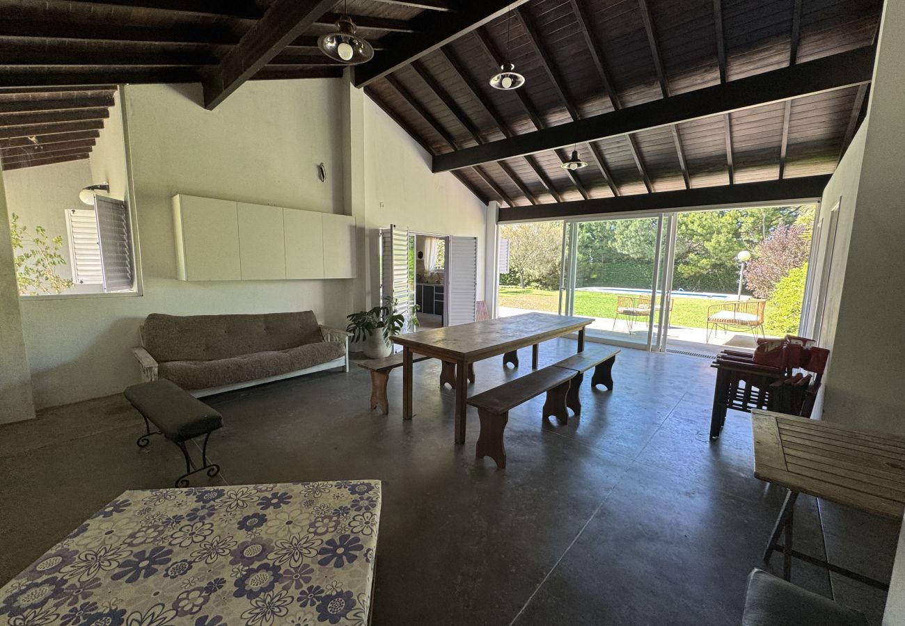 Casa en Mar Del Plata - El Descanso | Casa Lujan | Hola Sur
