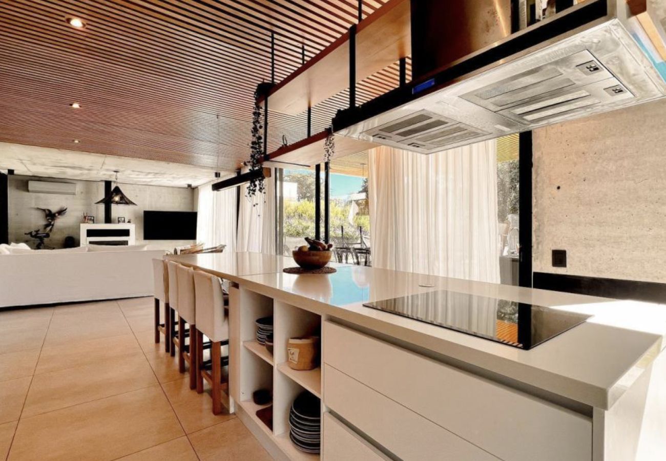 Casa en Chapadmalal - San Benito Retreat | Casa Felipe | Hola Sur