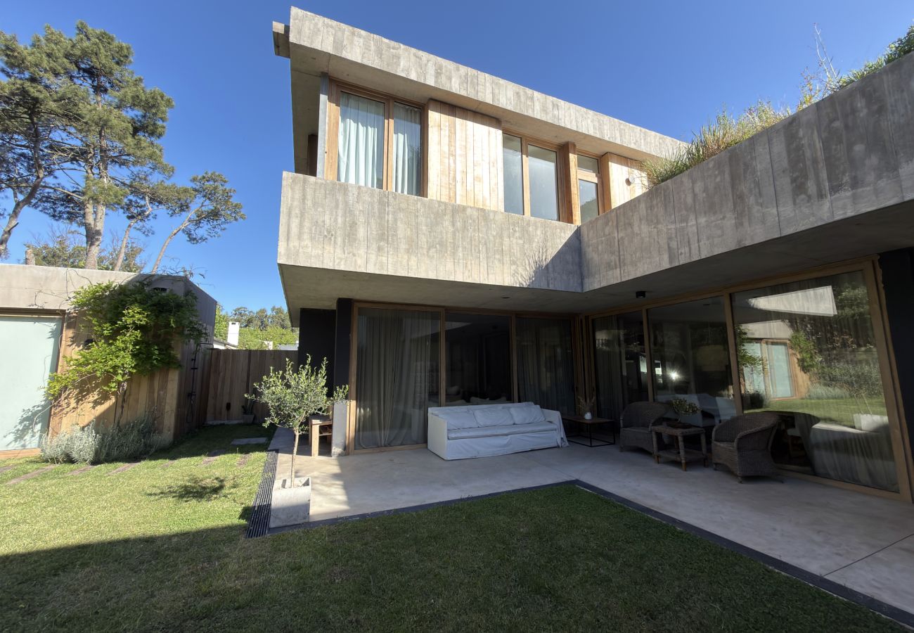 Casa en Mar Del Plata - Diseño y naturaleza | Casa Cami | Hola Sur