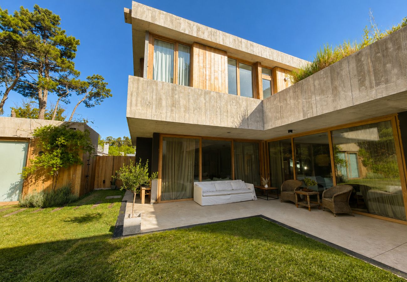 Casa en Mar Del Plata - Diseño y naturaleza | Casa Cami | Hola Sur
