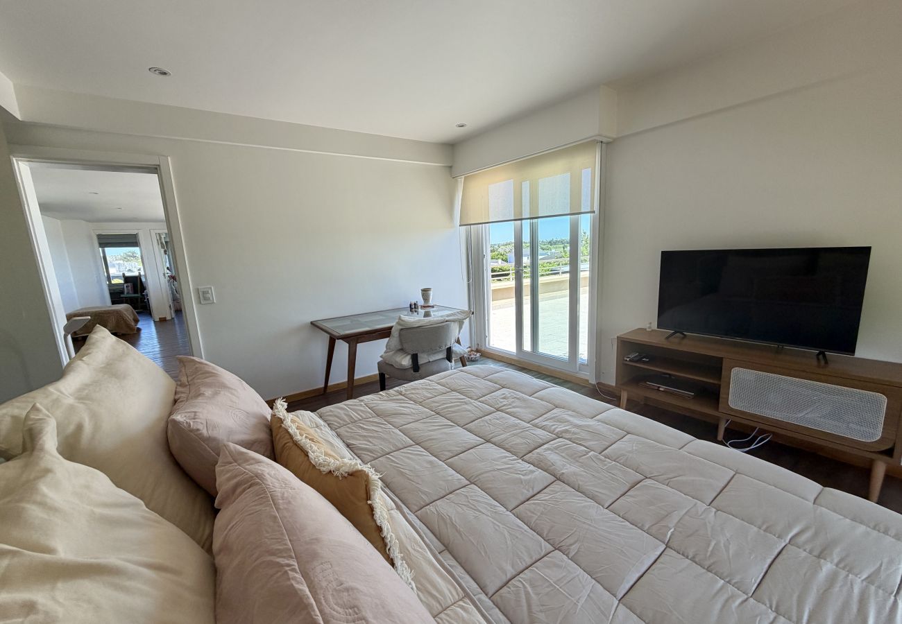 Casa en Mar Del Plata - Casa con Pileta en Arenas del Sur | Casa Belen | H