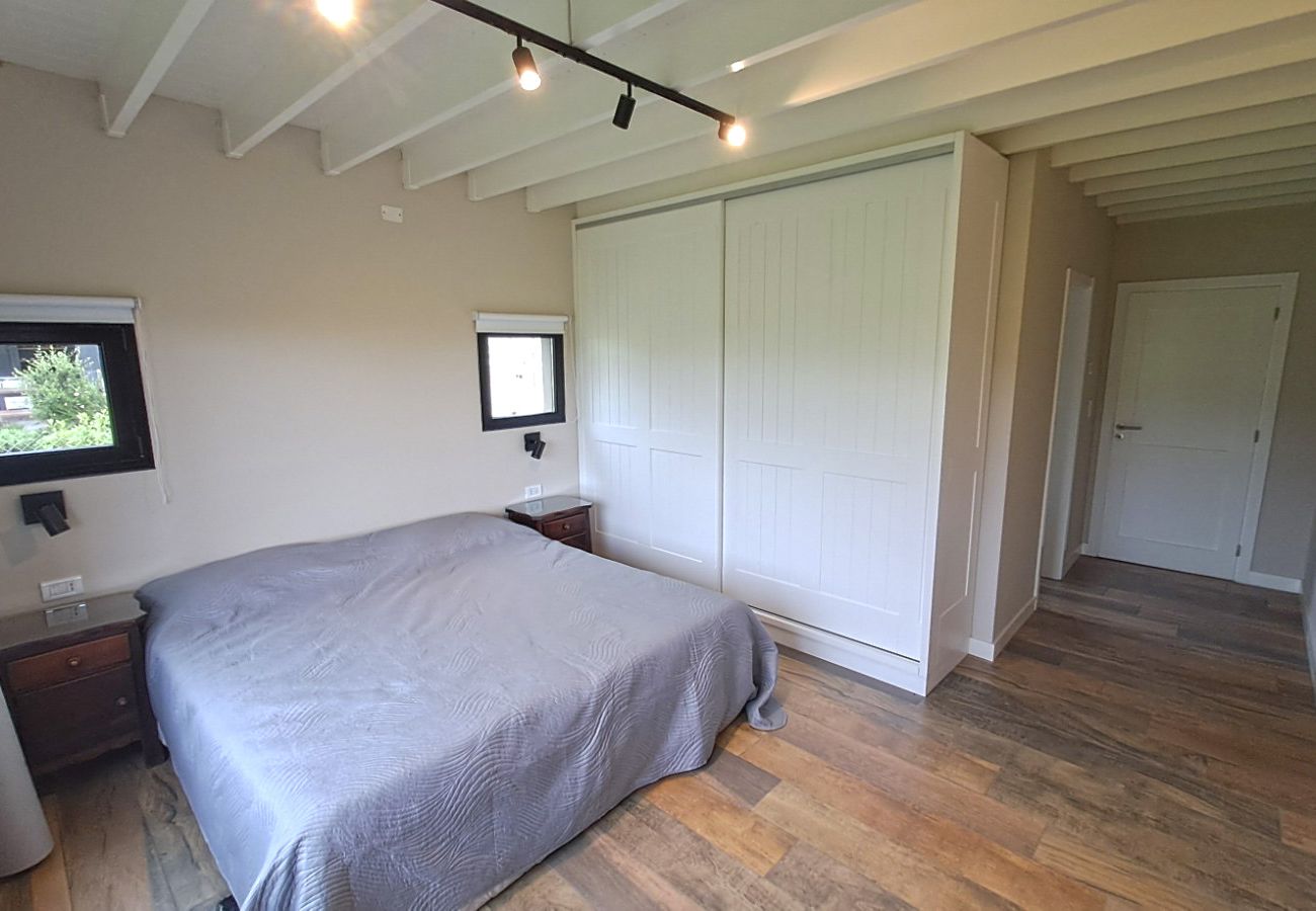 Casa en Chapadmalal - Atardeceres y naturaleza | Casa Santiago 267 | Hol