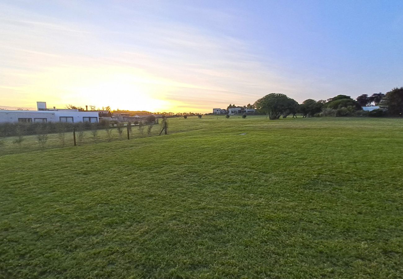 Casa en Chapadmalal - Atardeceres y naturaleza | Casa Santiago 267 | Hol