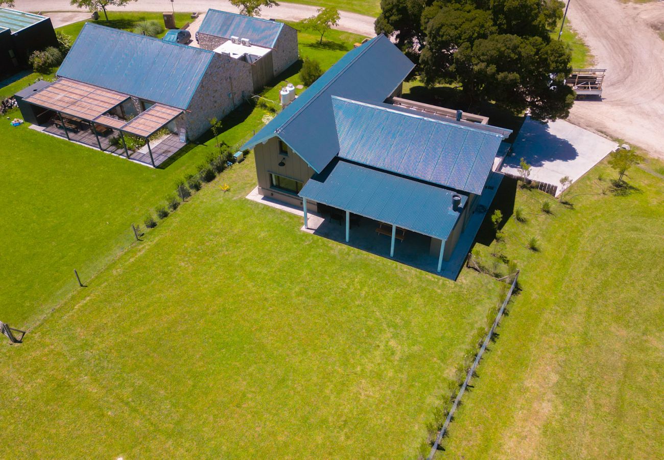 Casa en Chapadmalal - Atardecer y naturaleza | Casa Santi 267 | Hola Sur