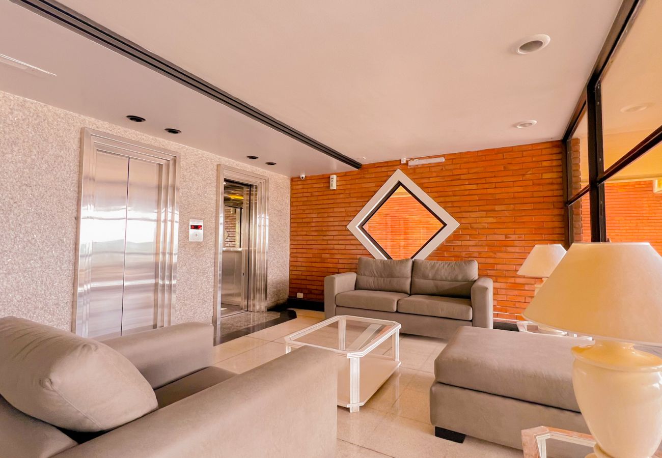 Apartamento en Mar Del Plata - Maral 44 7D | Depto Gustavo | Hola Sur