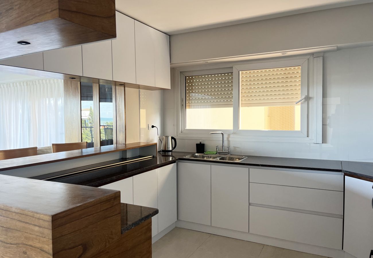 Apartamento en Mar Del Plata - Golf & Sea | Depto Vicky | Hola Sur