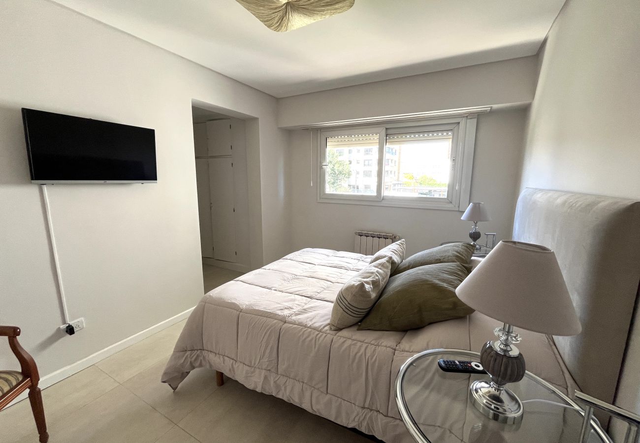 Apartamento en Mar Del Plata - Golf & Sea | Depto Vicky | Hola Sur