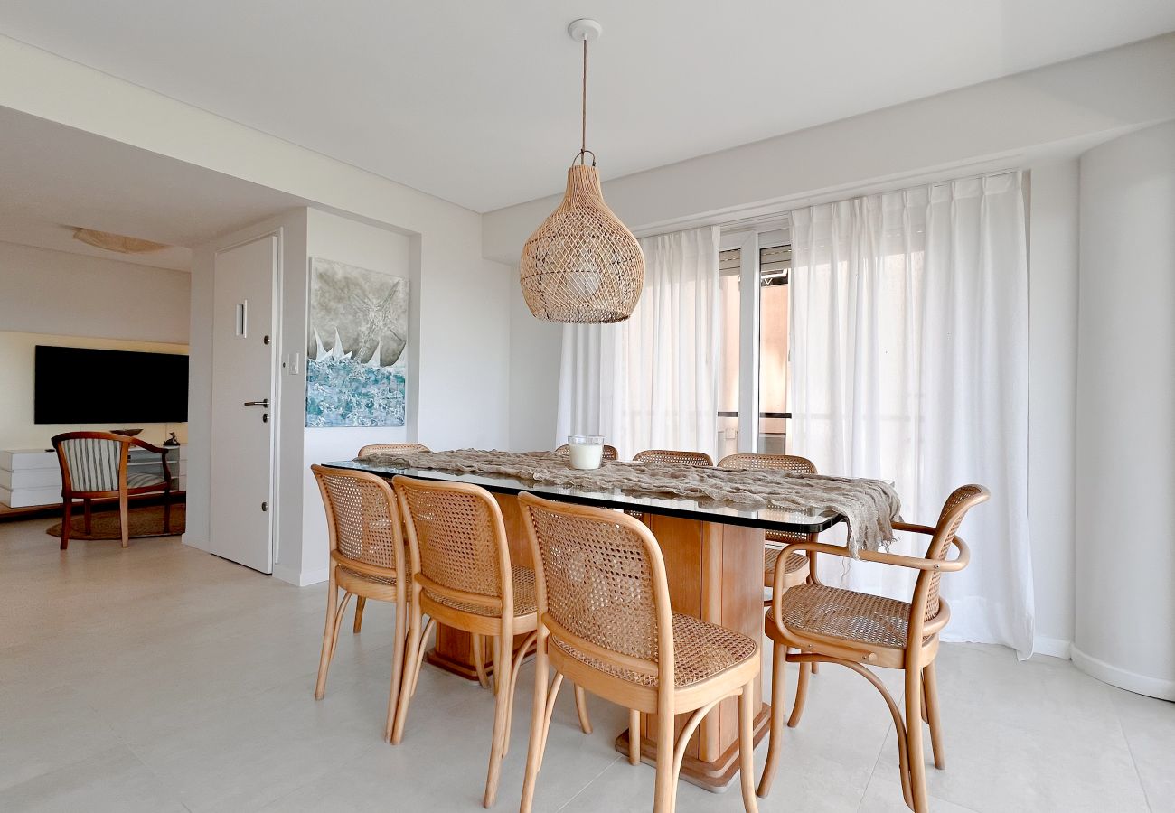 Apartamento en Mar Del Plata - Golf & Sea | Depto Vicky | Hola Sur