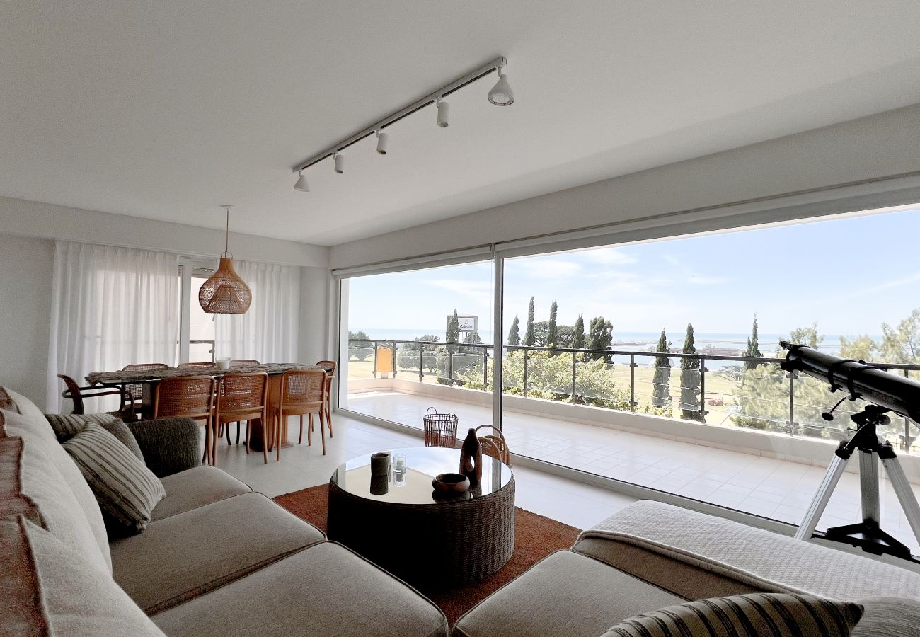 Apartamento en Mar Del Plata - Golf & Sea | Depto Vicky | Hola Sur