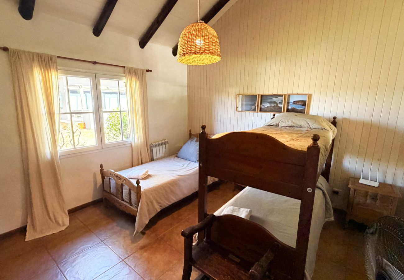 Casa en Chapadmalal - Casa OMA | Casa Dani | Hola Sur