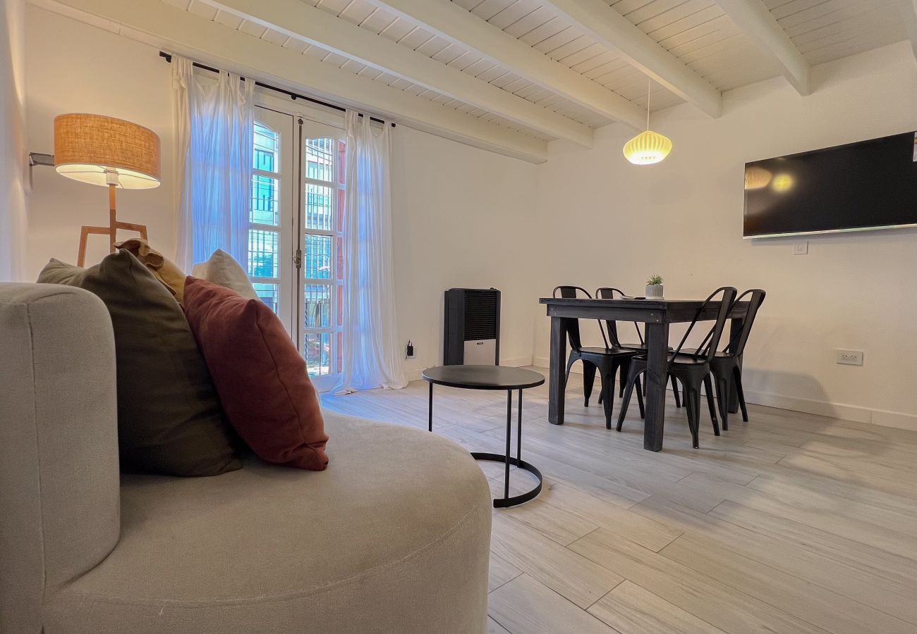Apartamento en Mar Del Plata - Playa Grande Vibes | Depto Andres | Hola Sur