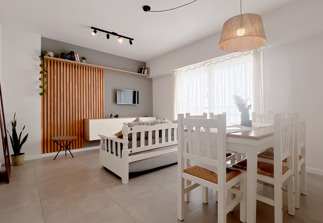 Apartamento en Mar Del Plata - Playa & Centro | Depto Guille | Hola Sur