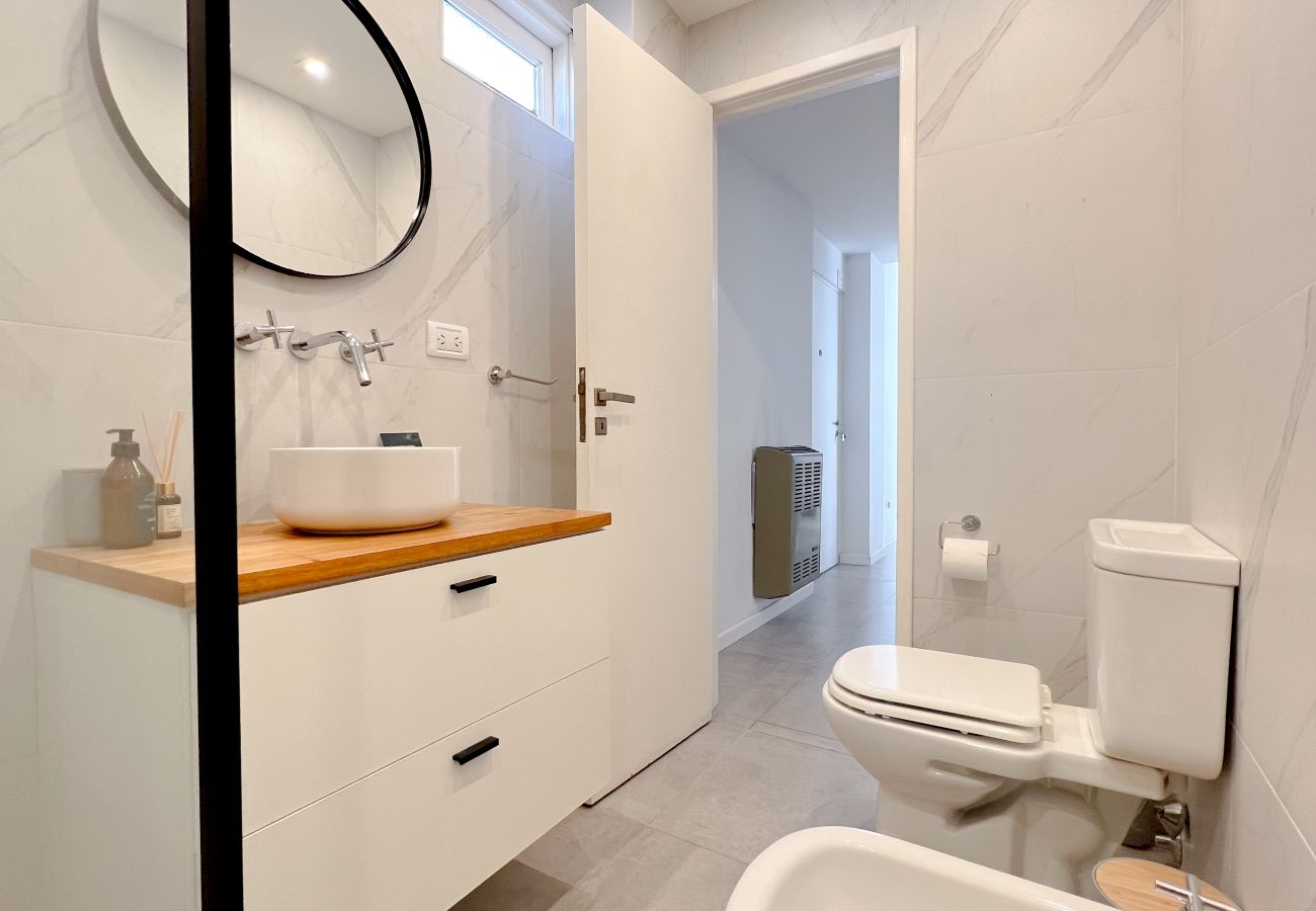 Apartamento en Mar Del Plata - Playa & Centro | Depto Guille | Hola Sur
