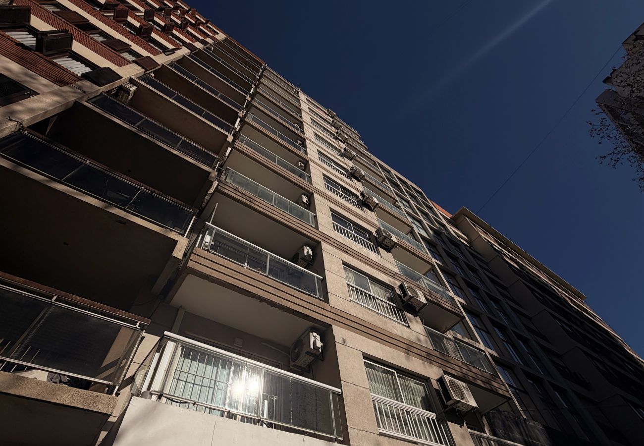 Apartamento en Mar Del Plata - Moderno a pasos del Aldrey | Depto Lili | Hola Sur