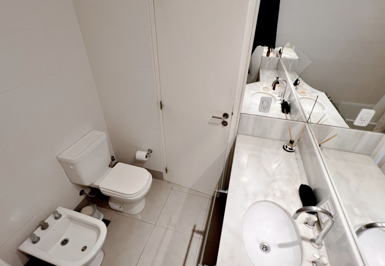 Apartamento em Mar Del Plata - Playa Grande - Depto 2 Amb - MARZ/DIC