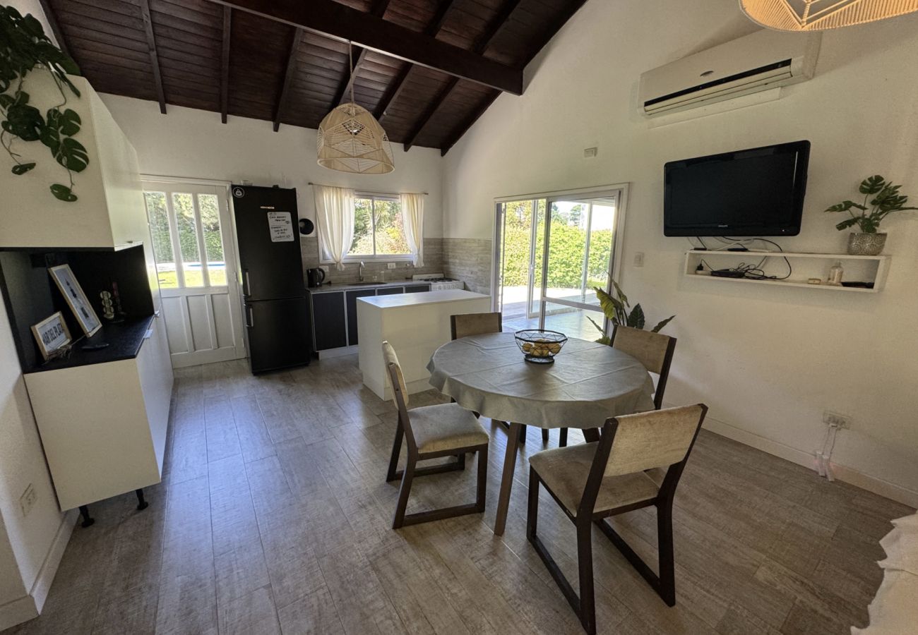 Casa em Mar Del Plata - Acantilados - Casa 3 amb - MARZ/DIC