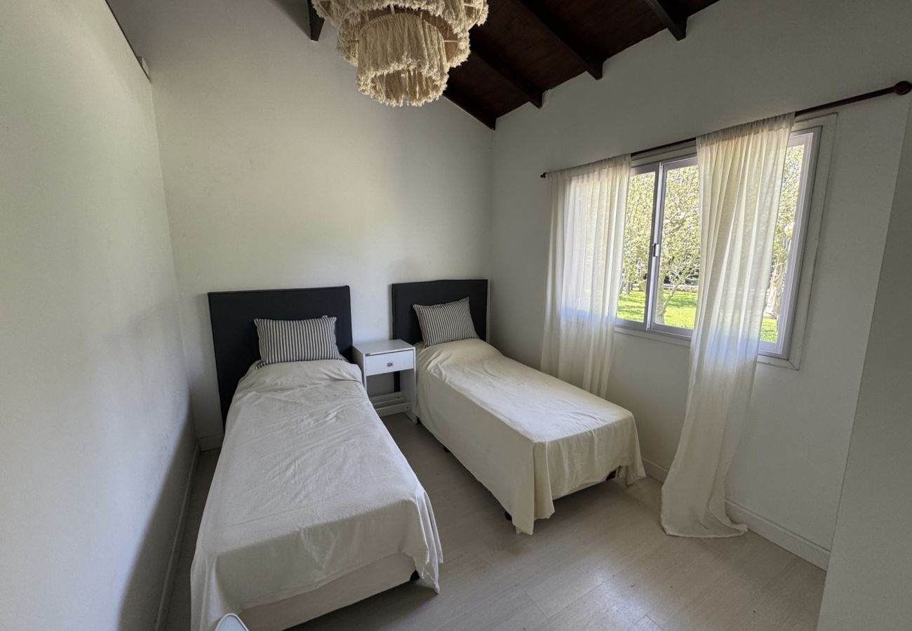 Casa em Mar Del Plata - Acantilados - Casa 3 amb - MARZ/DIC