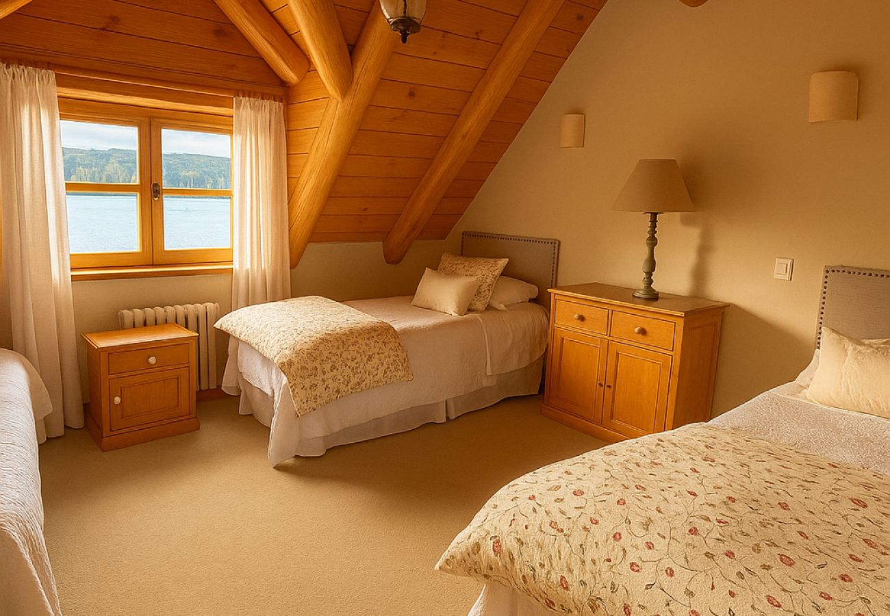 Casa em San Carlos de Bariloche - 11PAX HUAPI17C ESCG