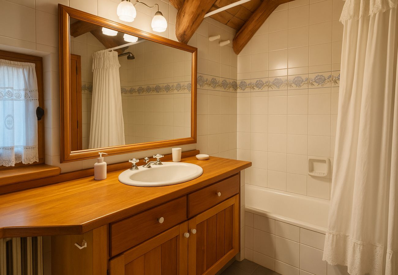 Casa em San Carlos de Bariloche - 11PAX HUAPI17C ESCG