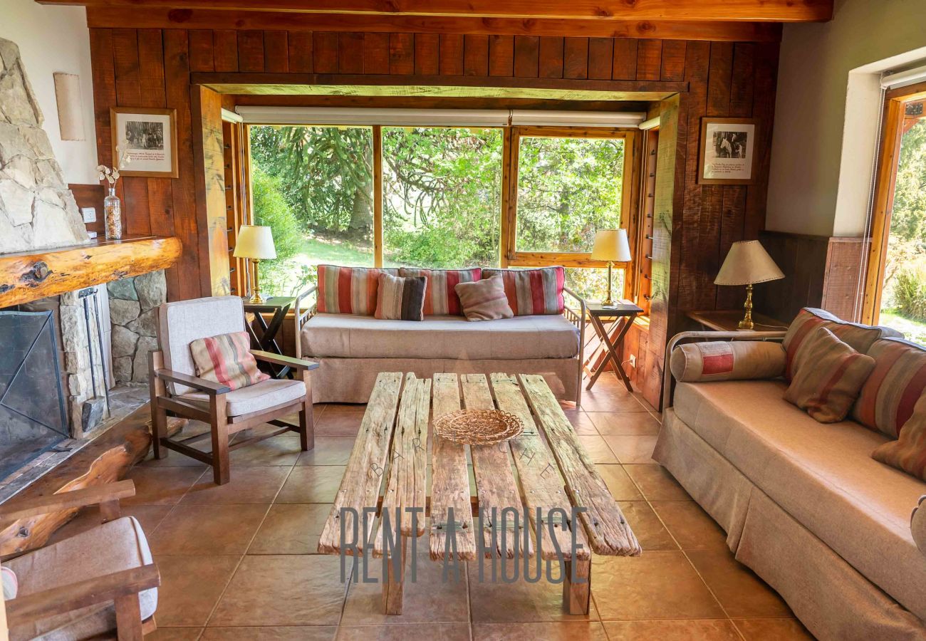 Cabana em San Carlos de Bariloche - 06PAX HUAPI18C  ESLGO