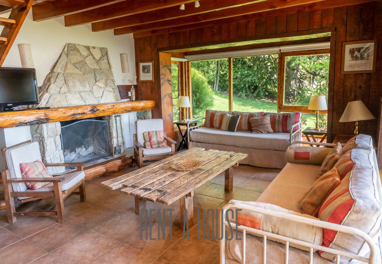 Cabana em San Carlos de Bariloche - 06PAX HUAPI18C  ESLGO