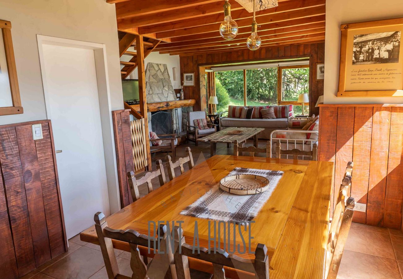 Cabana em San Carlos de Bariloche - 06PAX HUAPI18C  ESLGO